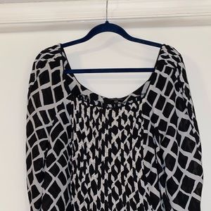 Piano Long sleeve Swing Blouse